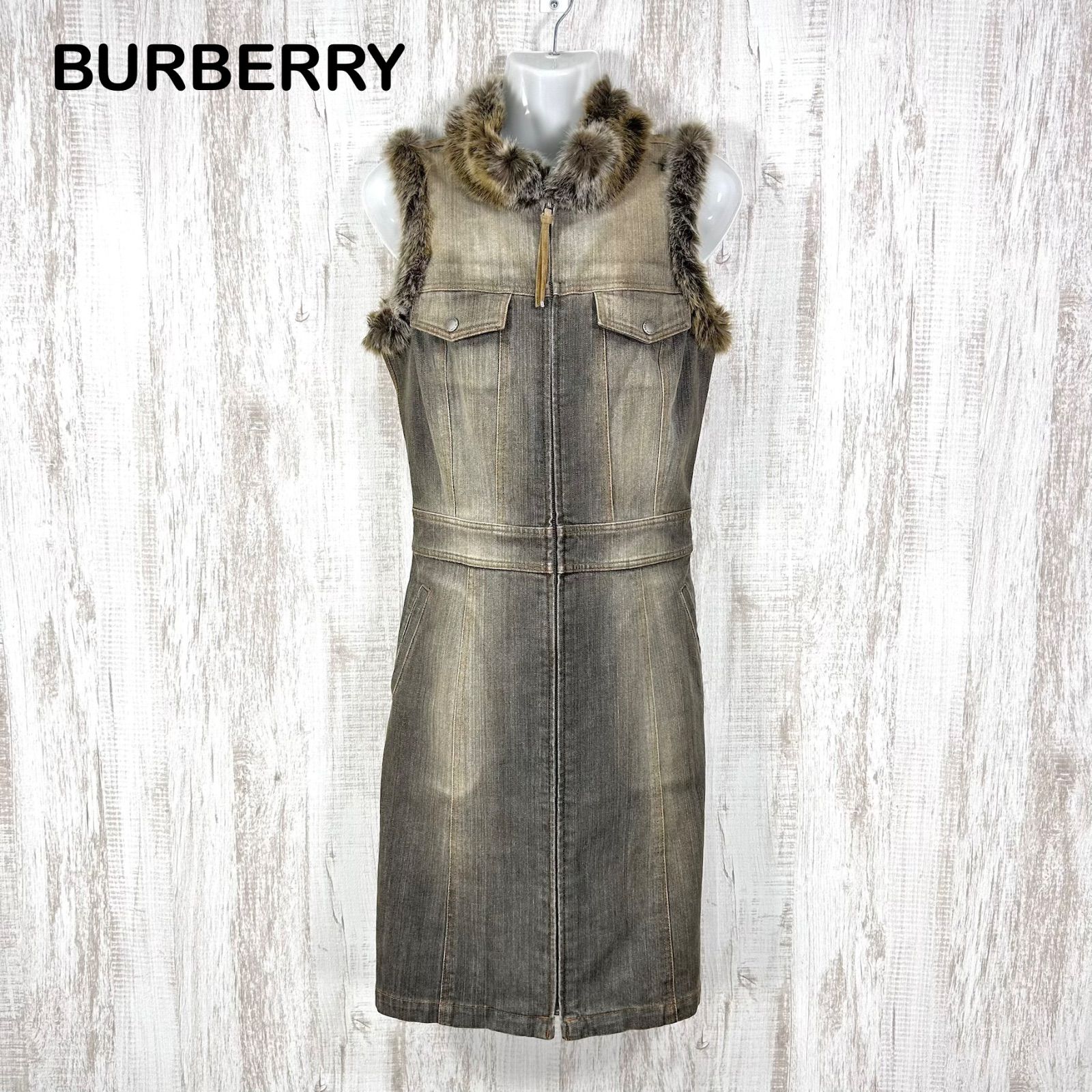 美品 レア 00s BURBERRY BLUE LABEL バーバリーブルーレーベル フェイクファー ハイネック ジップアップ デニム ノースリーブ ワンピース グレー レディース y2k 平成ギャル