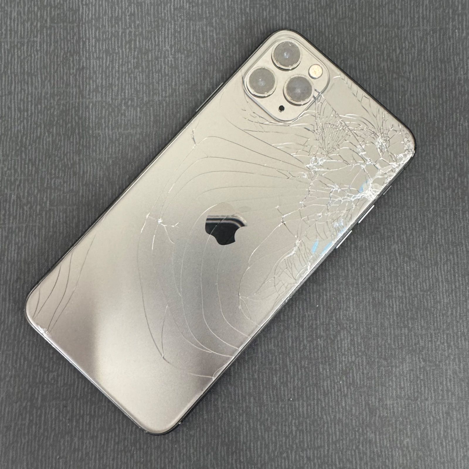 iPhone 11 Pro Max 256GB ジャンク- メルカリ