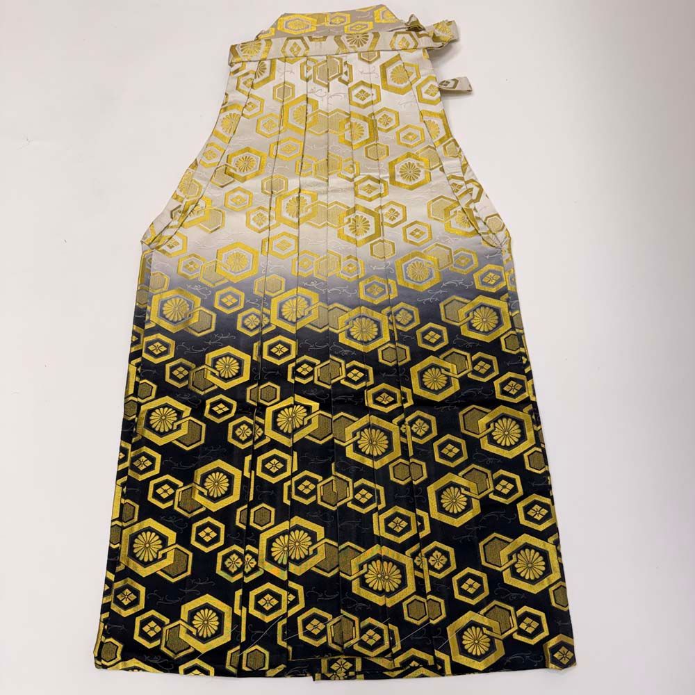 袴 行灯袴 男袴 2L size 紐下丈91.5cm 男性用袴 黒 白 金 成人式袴 中古 5311