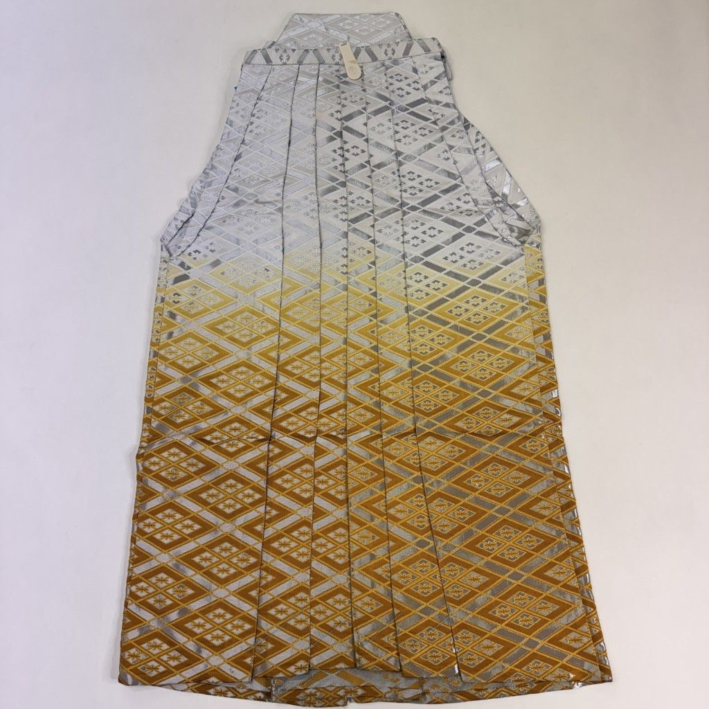 袴 行灯袴 LL size 男袴 紐下丈92cm 男性用袴 成人式袴 銀 黄色 中古 5477 15,588円