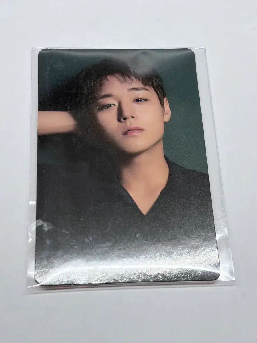 パク・ジフン(PARK JIHOON) ギヨンイ炭火二羽チキン トレカ