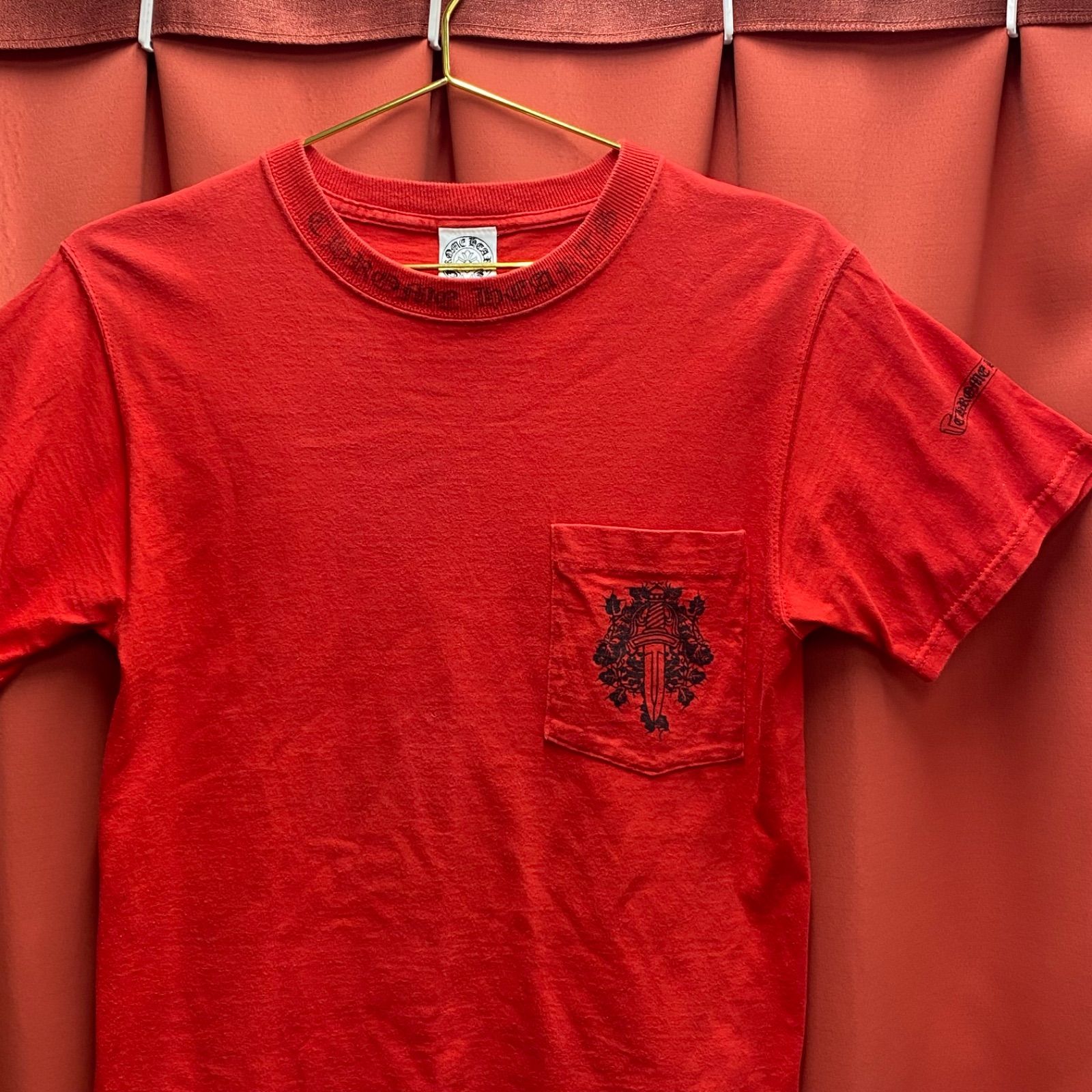 Chrome Hearts クロムハーツ　ヴァイン　ダガー　Tシャツ　半袖　ロゴTシャツ　プリント　USA 赤　レッド　Sサイズ