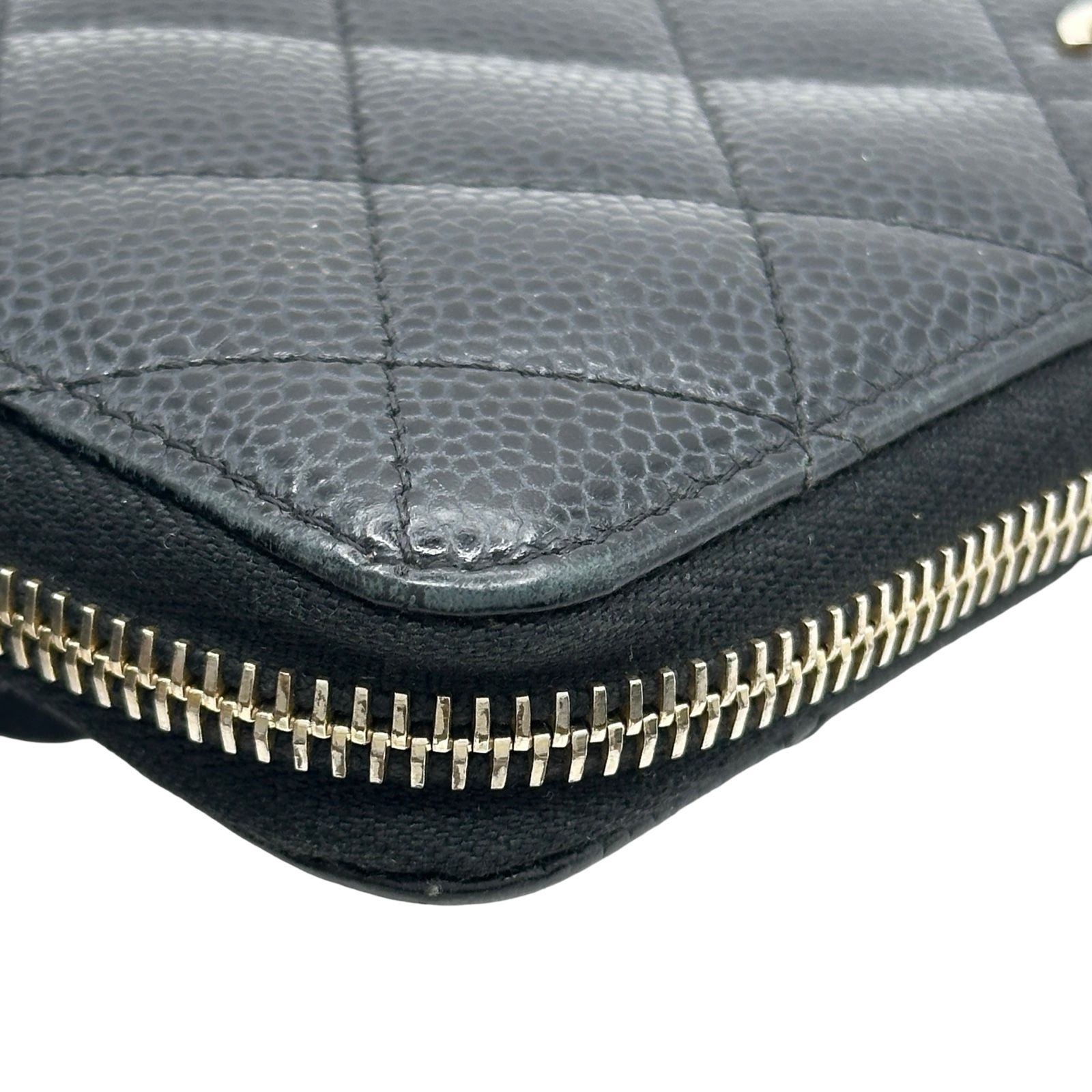 シャネル CHANEL マトラッセロングジップウォレット A50097 20番台