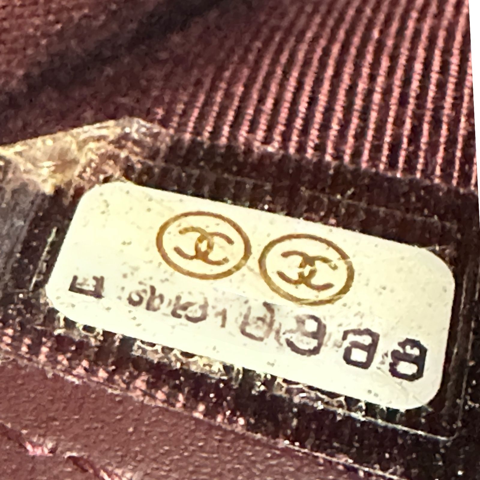 シャネル CHANEL マトラッセロングジップウォレット A50097 20番台 ブラック ゴールド金具 キャビア レディース 長財布 シャネル CHANEL マトラッセロングジップウォレット A50097 20番台
