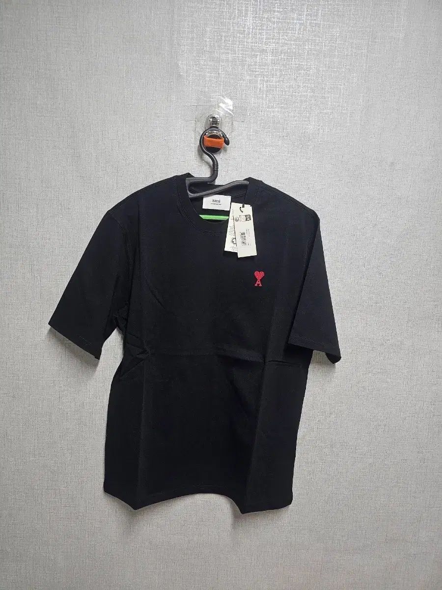 アミ スモール ハート 半袖 Tシャツ ブラックS