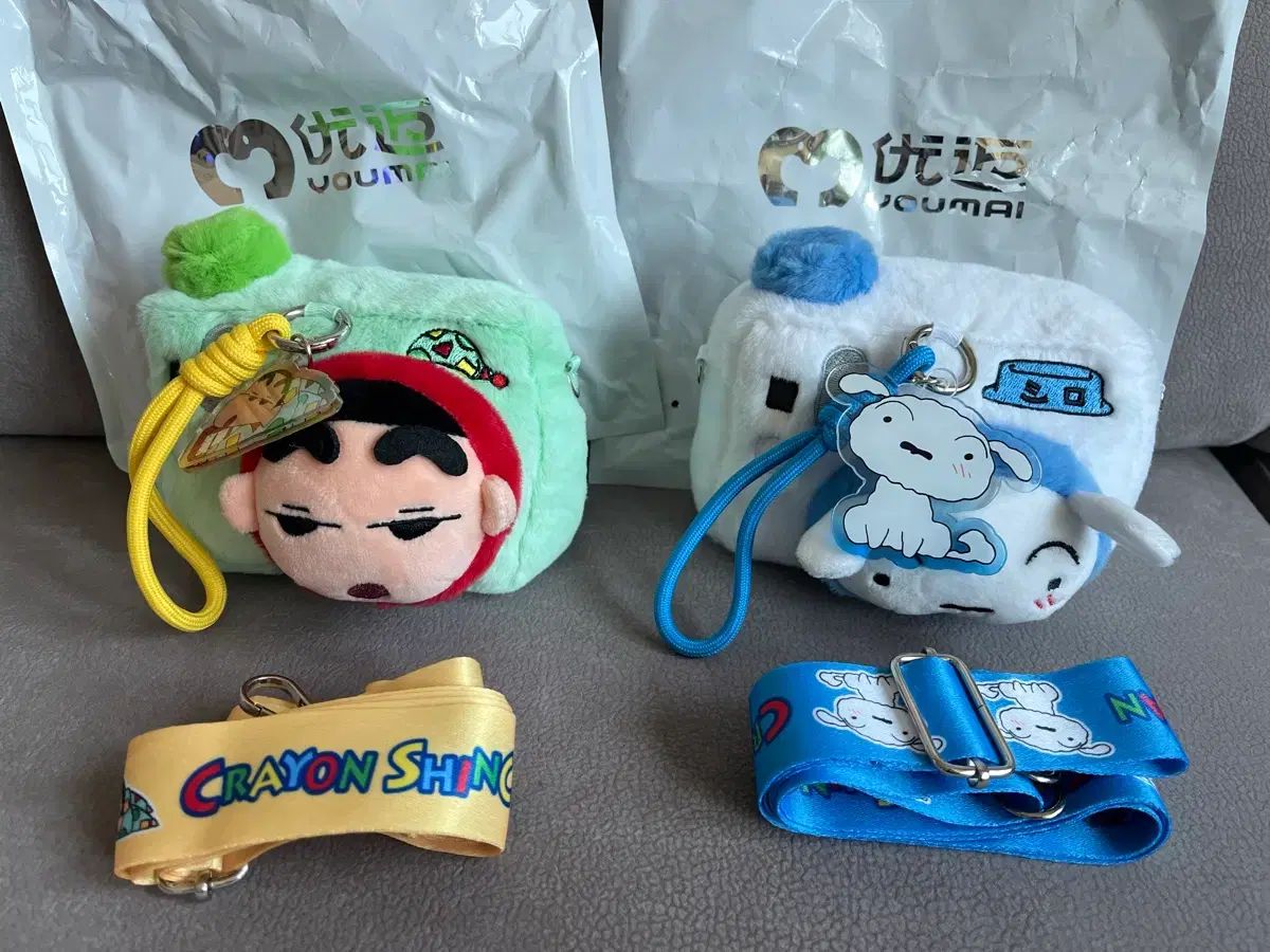(新品) クレヨンしんちゃん カメラバッグ (クレヨンしんちゃん シロ)