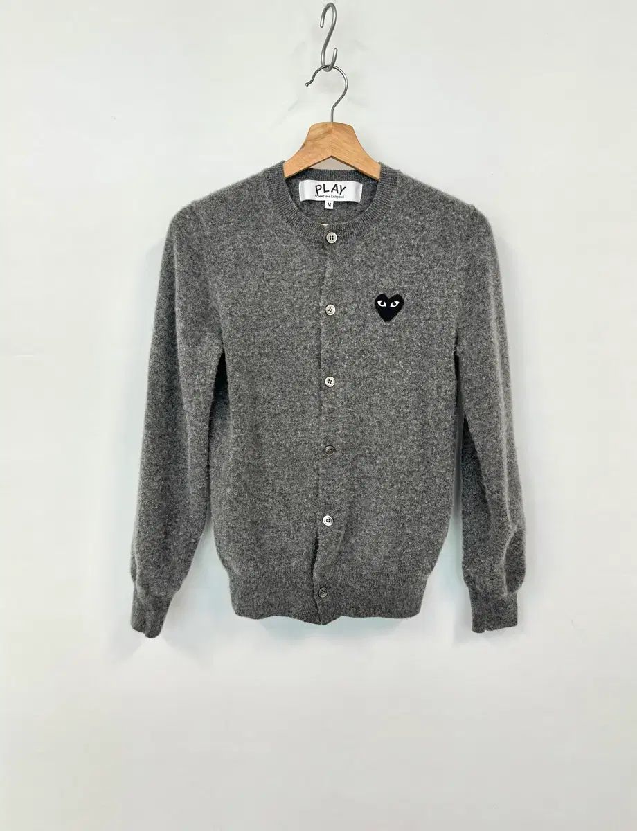 COMME DES GARCONS PLAY コム・デ・ギャルソン グレー ラウンドネック ウール