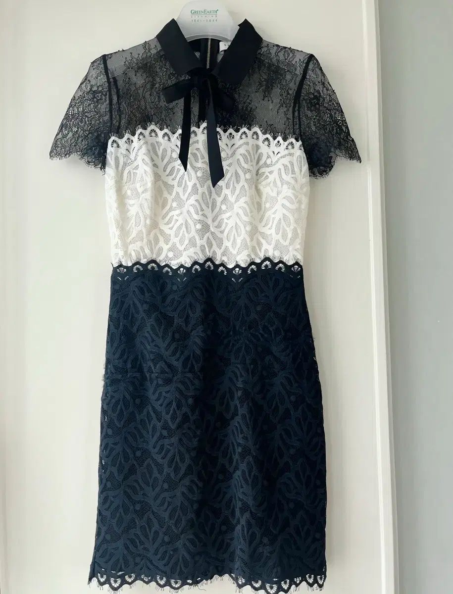 Sandro サンドロ ローゼン レースワンピース 10,717円