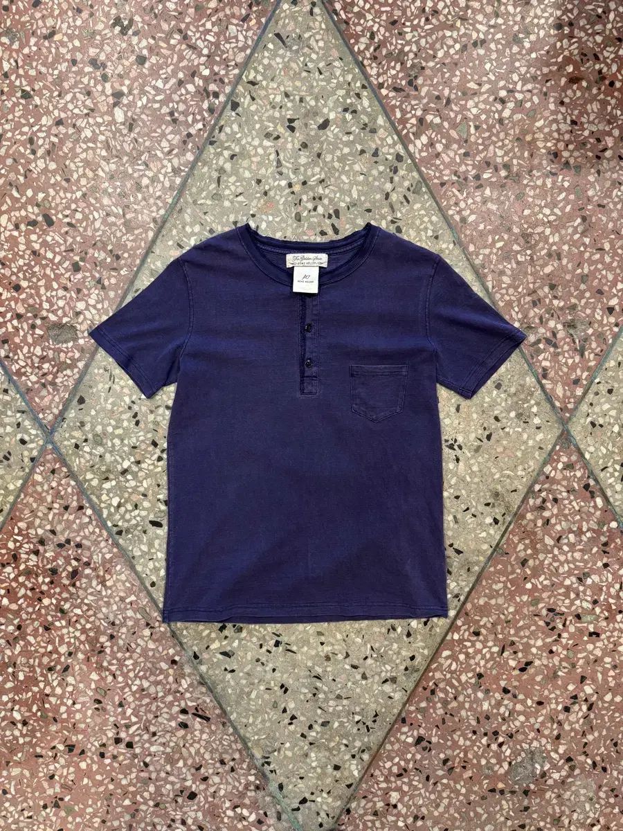 Remi Relief(レミレリーフ) ヘンリーネック ポケット Tシャツ (L)