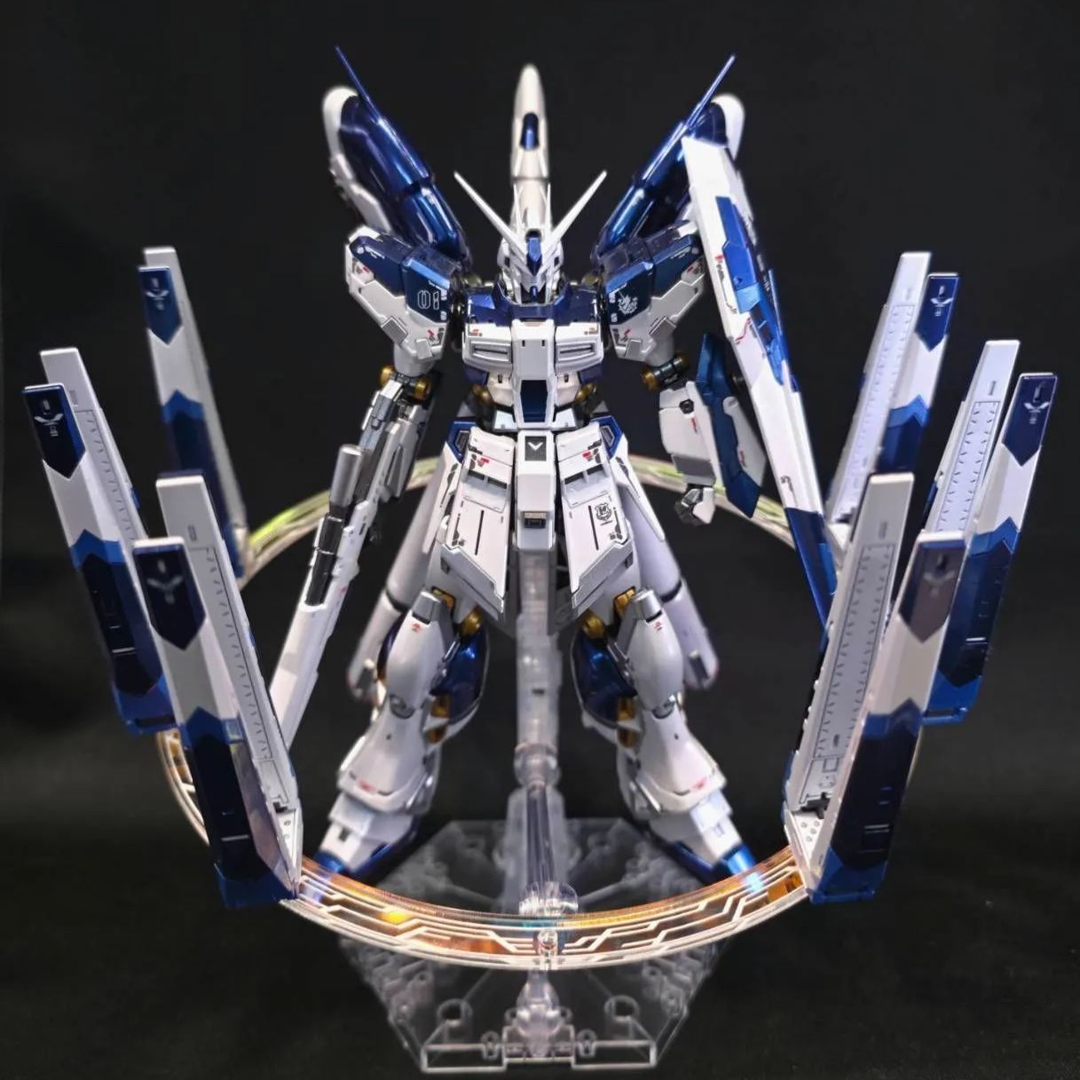 RG 1/144 Hi-νガンダム ガンプラ 全塗装 完成品 オリジナル偏光アクリルファンネル浮遊リングスタンド付 Custom Painted Plastic Model Kit