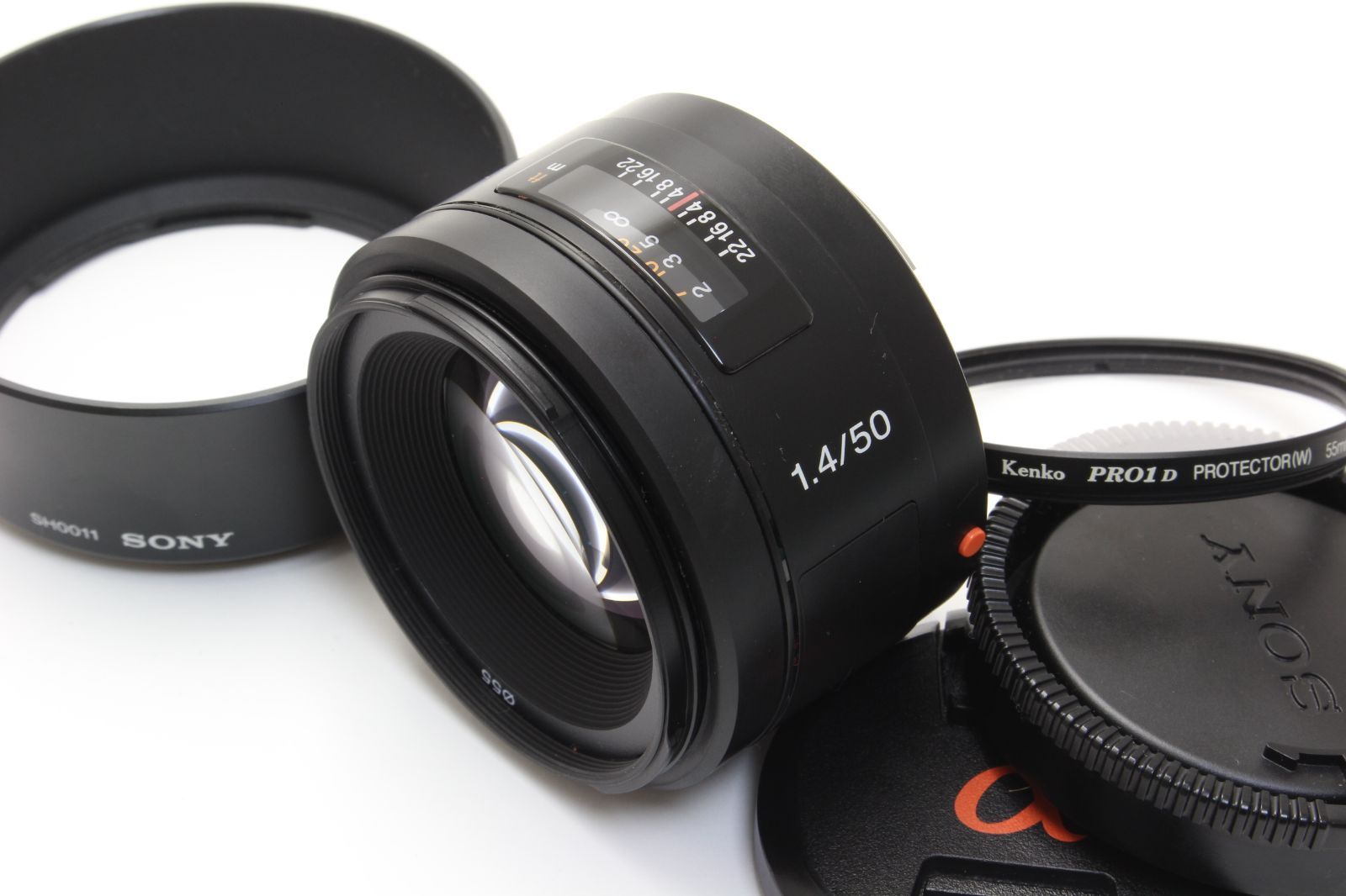 AB+ (良品) SONY ソニー 50mm F1.4 SAL50F14 SONY一眼レフ用αマウント 初期不良返品無料 5-16