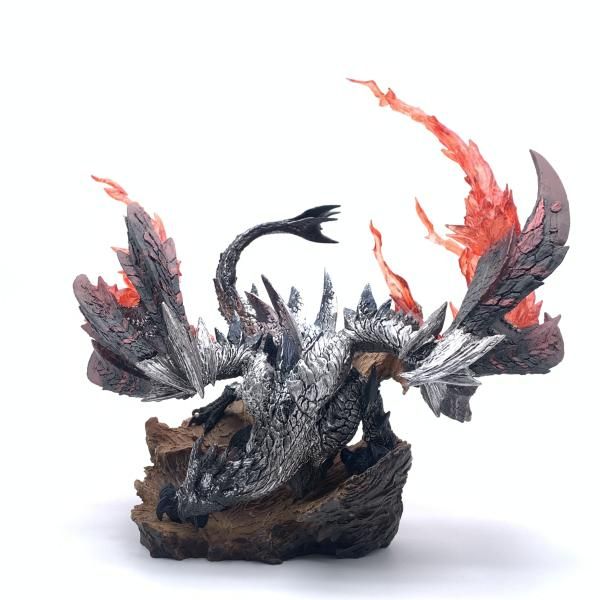 中古】カプコン CFB クリエイターズモデル 天彗龍 バルファルク 怒り