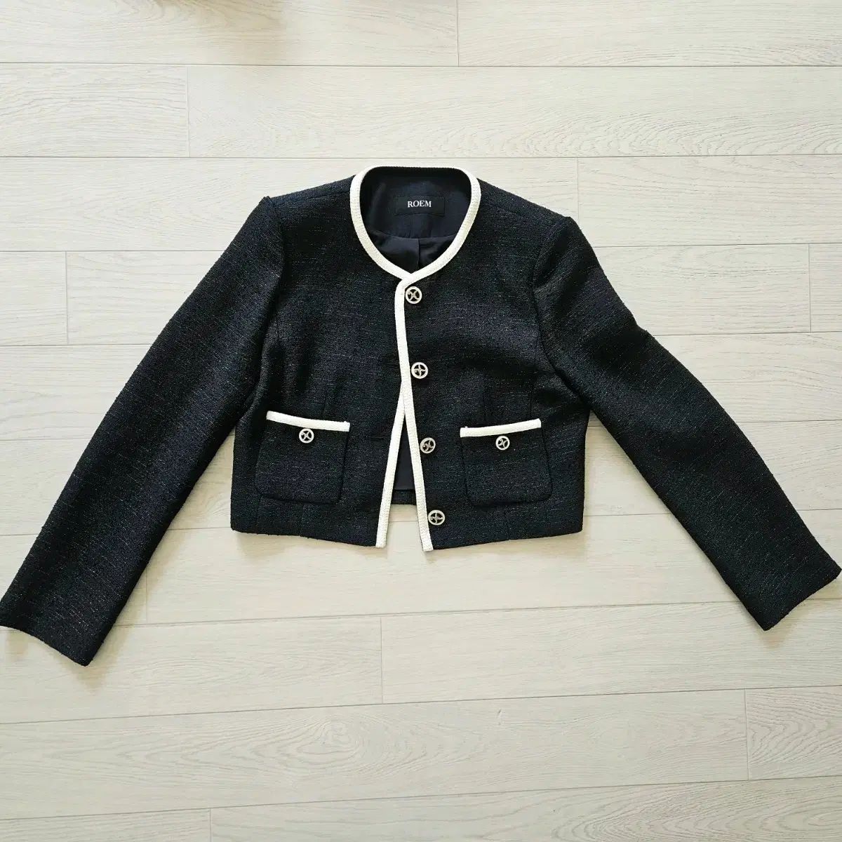 ロエム ジャケット