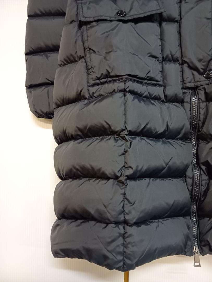 クリーニング済み MONCLER モンクレール ロングダウンジャケット サイズ2_Y4145