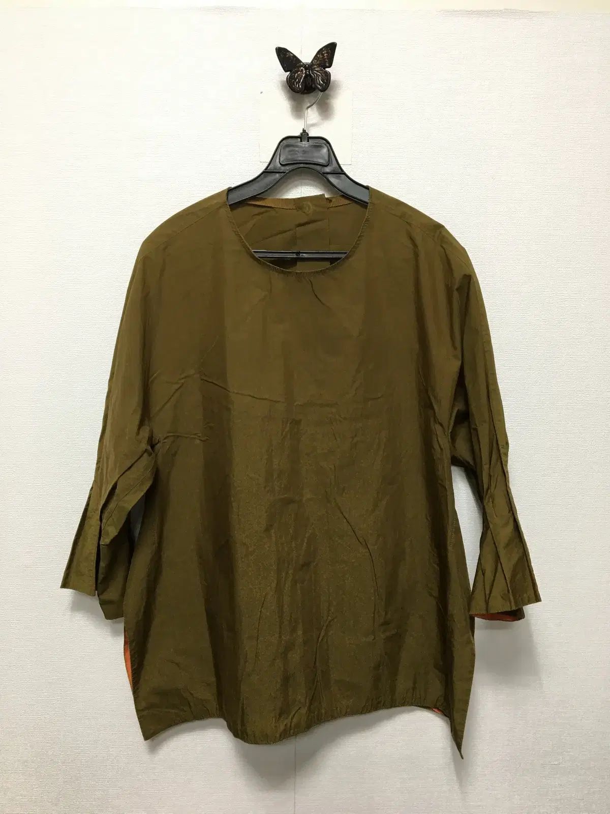 TIMEブラウス