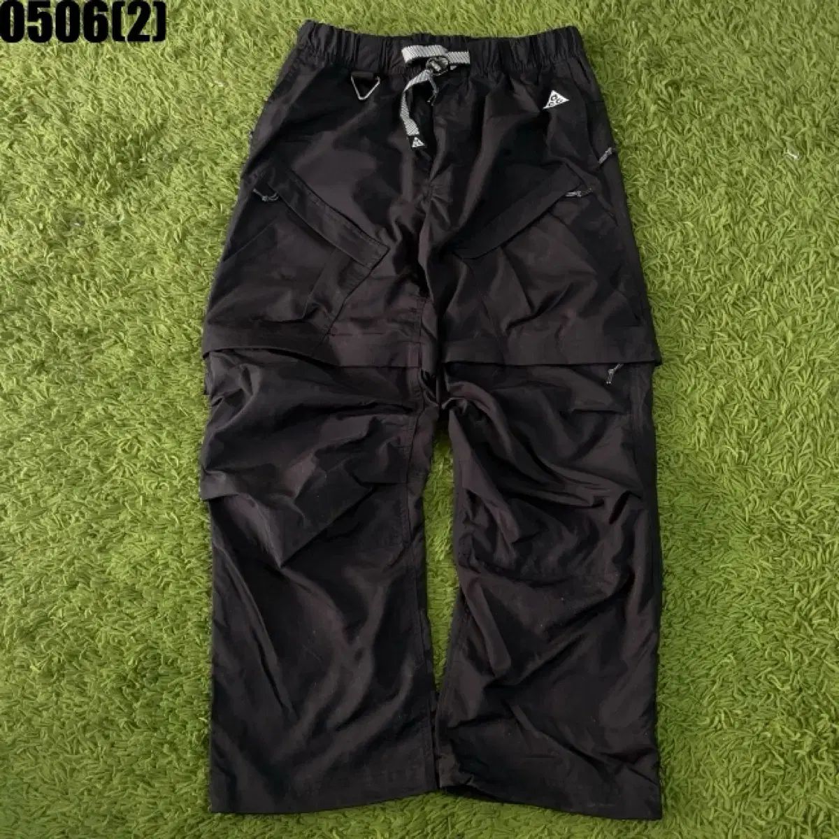 ナイキ ACG ブラック トレッキング ズボン