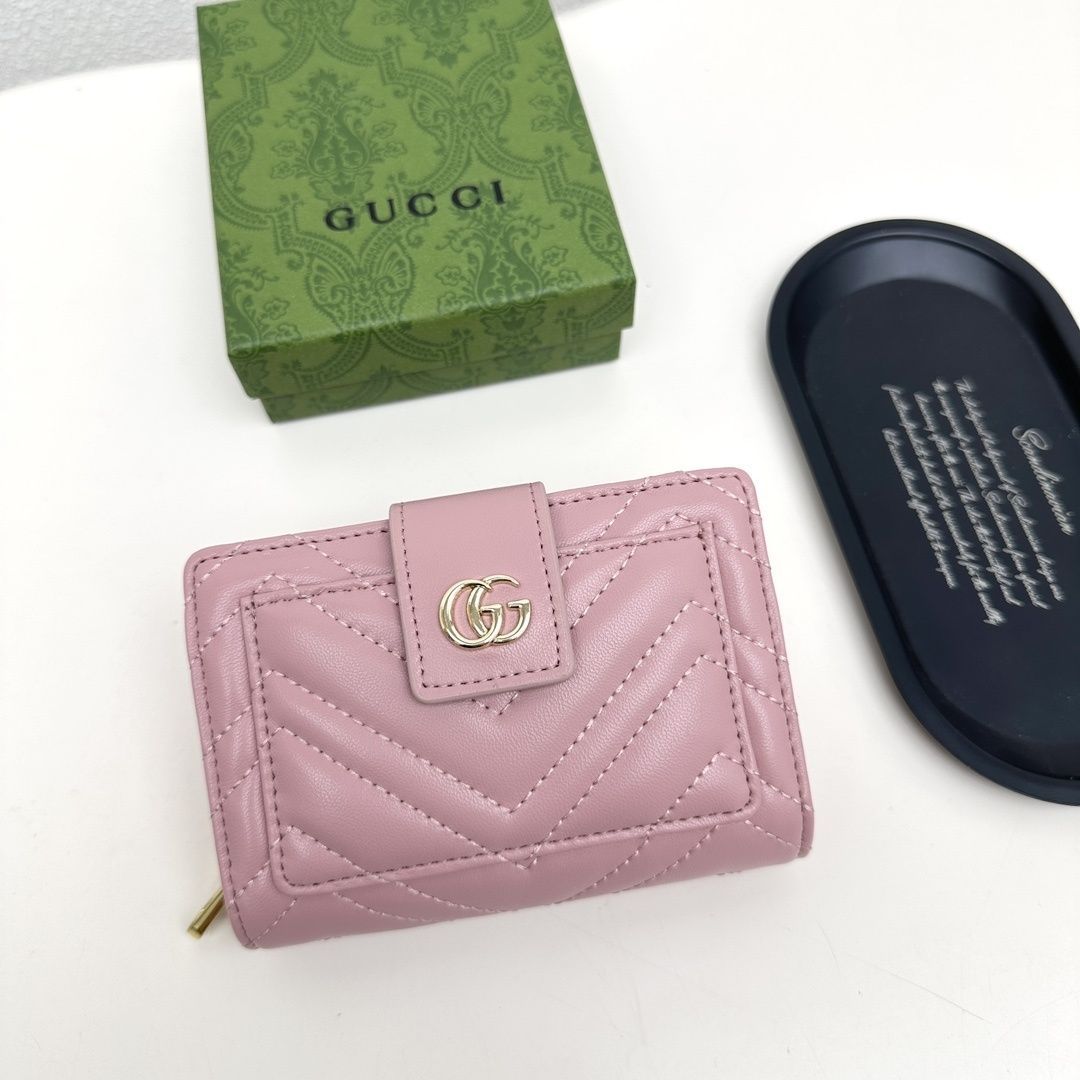 送料無料 本日特価 GUCCI グッチ 折り財布 小銭入れ