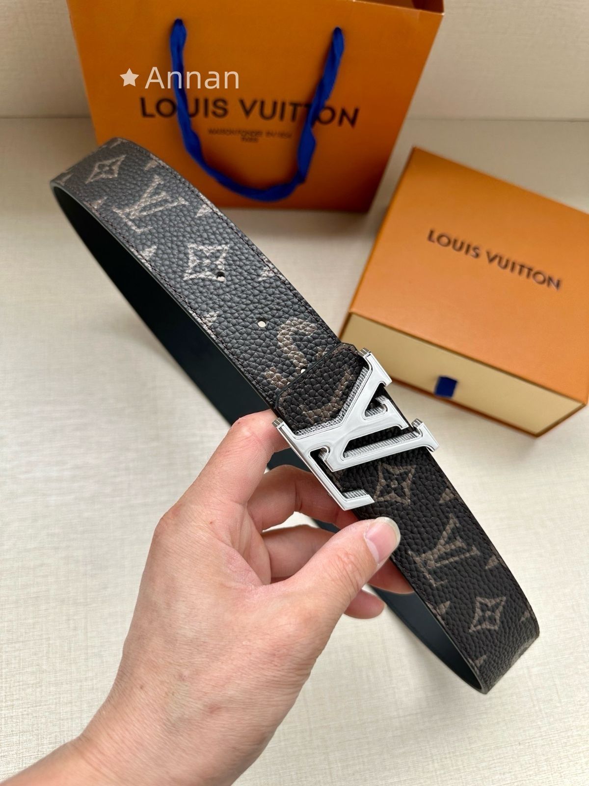 送料無料 LV LOUIS VUITTON ルイヴィトン ベルト メンズ 本革