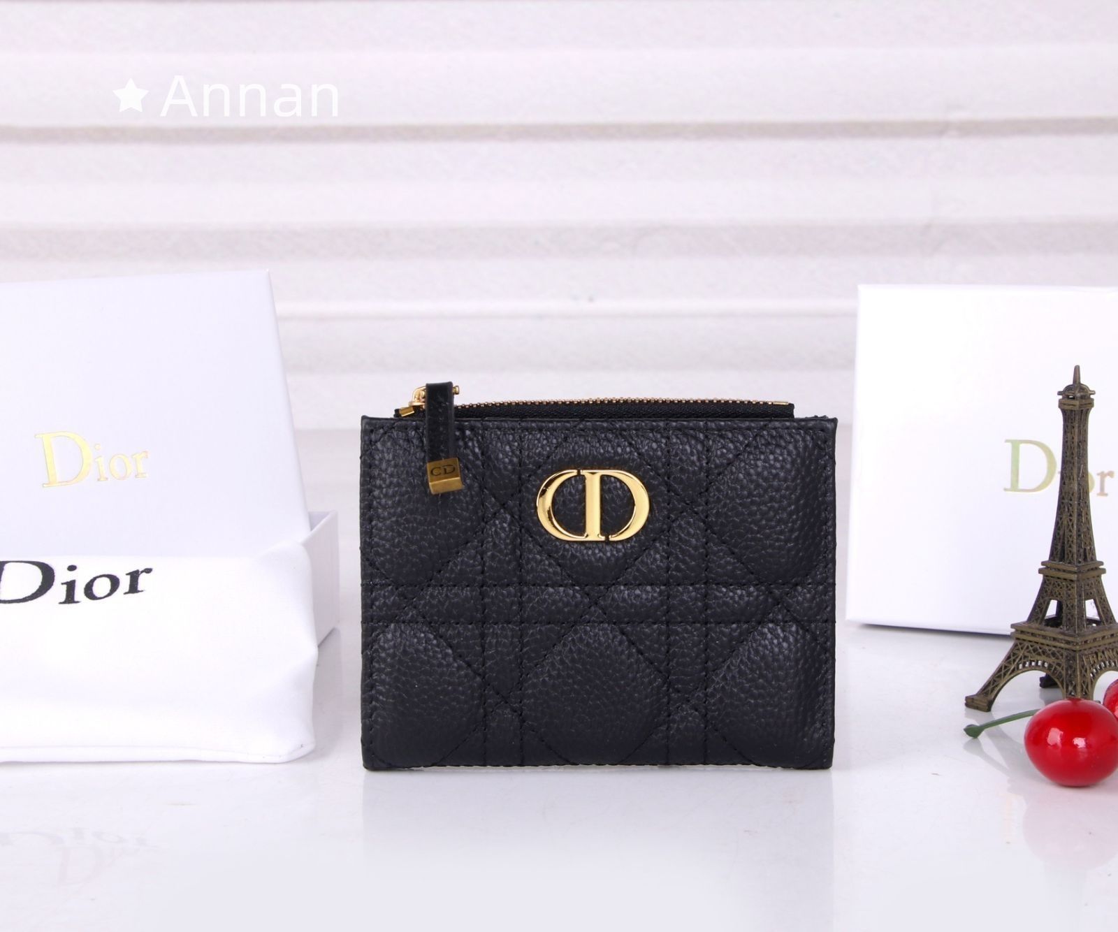 【未使用品】最終値下げ Christian Dior クリスチャンディオール 折り財布 小銭入れ 6,400円