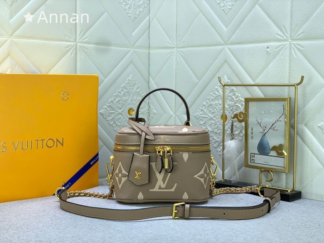 【超美品】 LOUIS VUITTON ルイヴィトン ショルダーバッグ ヴァニティPM Vanity