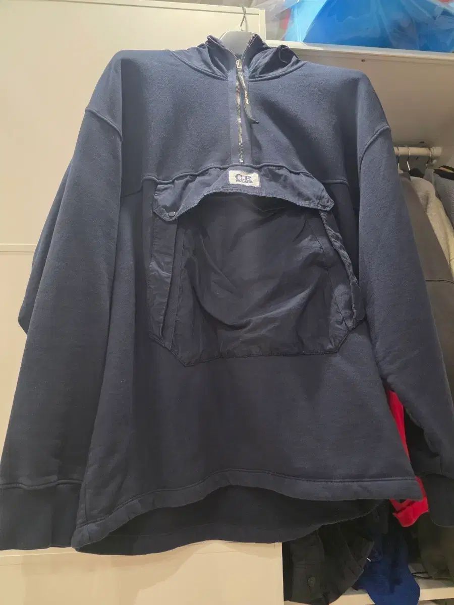 PALACE x C.P. COMPANY ファー フーディー ネイビー - 25SS XXL