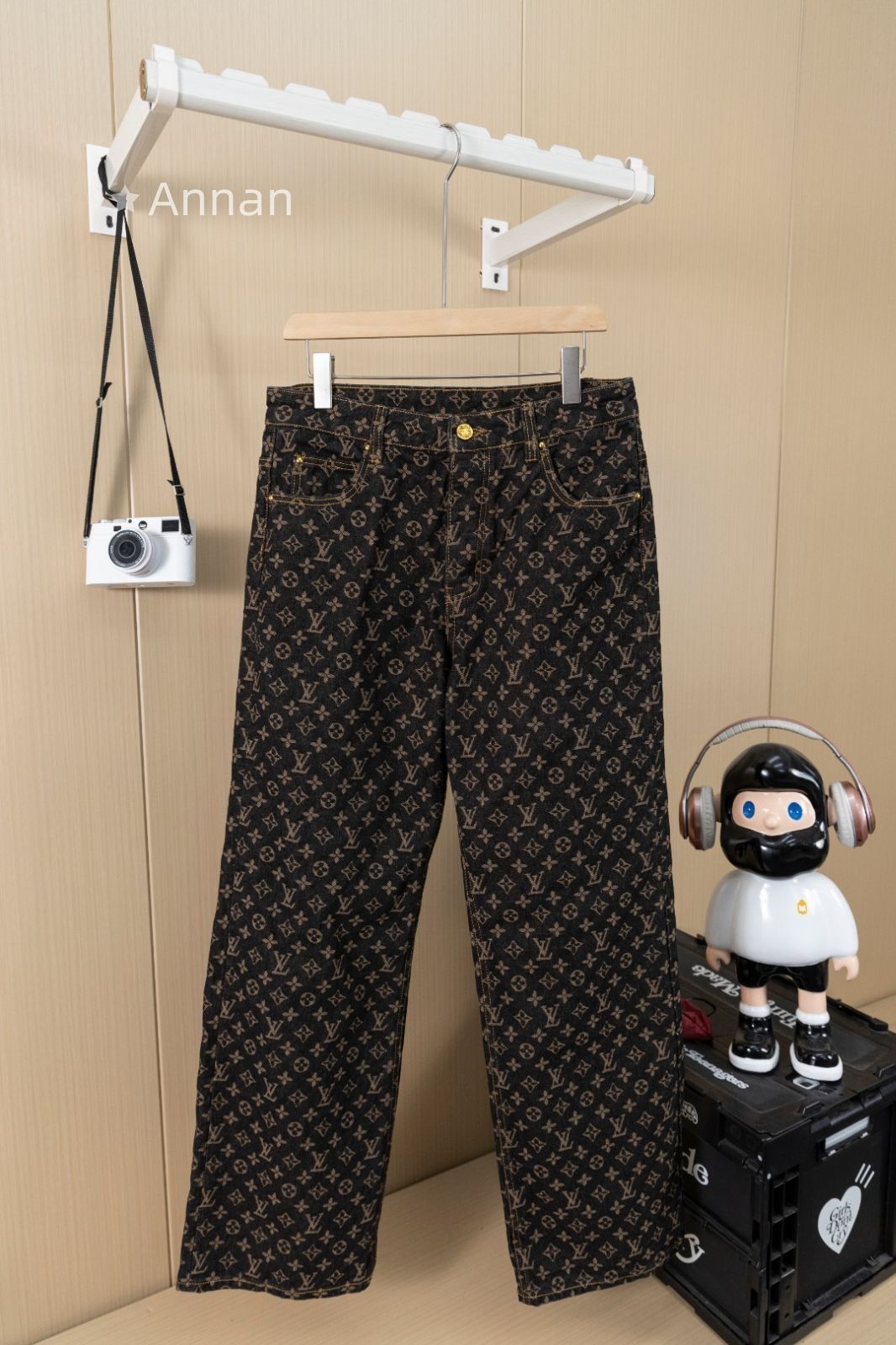 新作 LOUISVUITTON ルイヴィトン メンズ モノグラム ストレートデニム