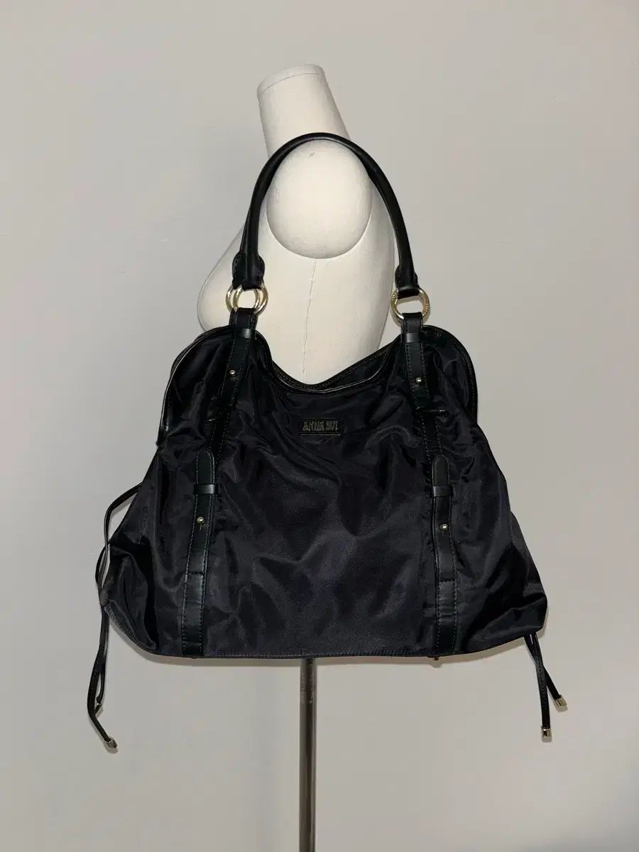 Anna sui All Black Shoulder bag