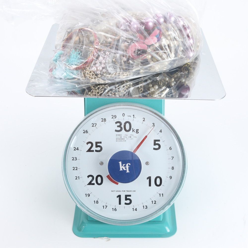 まとめ 約3kg ネックレス ピアス イヤリング ブレスレット ブローチ カフス パール 金属 アクセサリー レディース メンズ RWM DY38-3【中古】