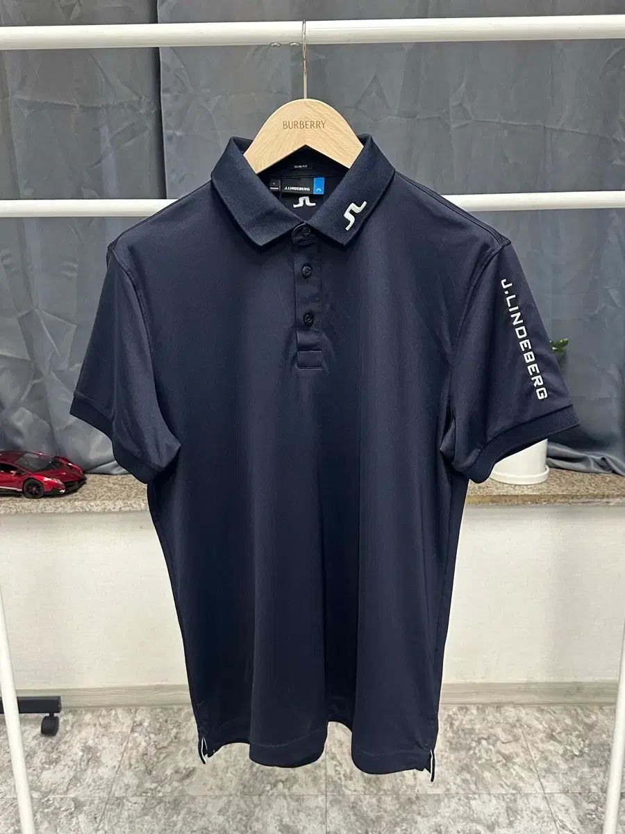 J.LINDEBERG(J.リンドバーグ) 正規品 / メンズ100 / ゴルフ 半袖 cignature(シグネチャー) カラーTシャツ