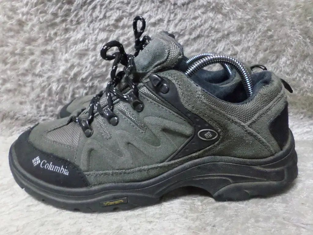 255 コロンビア トレッキングシューズ スニーカー 260506 5,049円