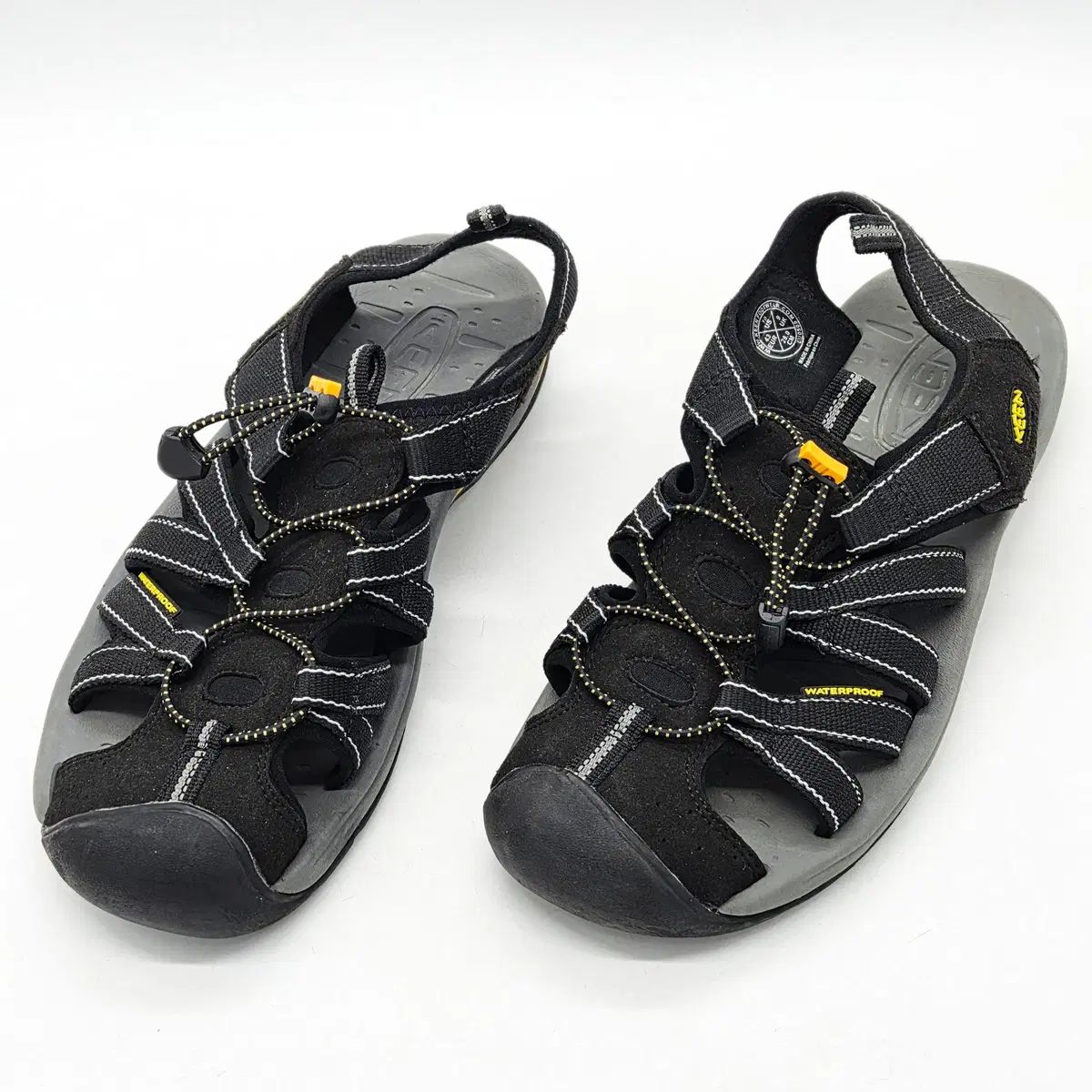 KEEN キャニオン サンダル ブラック (280)