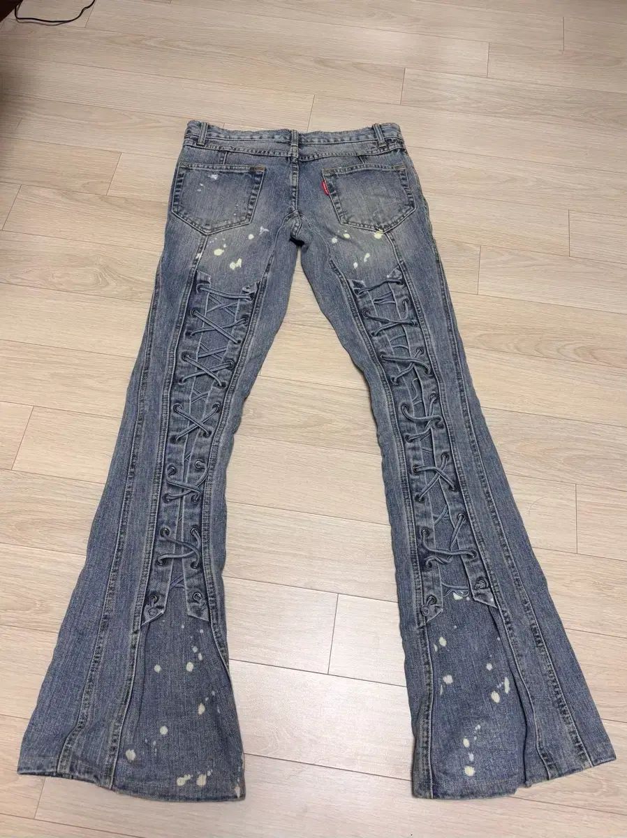 トルネード麻レースアップブーツカットデニムパンツ