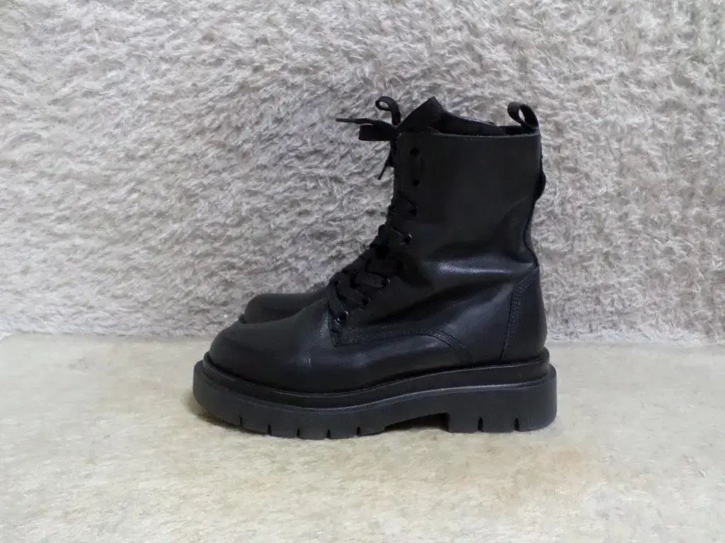 240 SUECOMMA BONNIE ウォーカーブーツ 中古 靴 260506