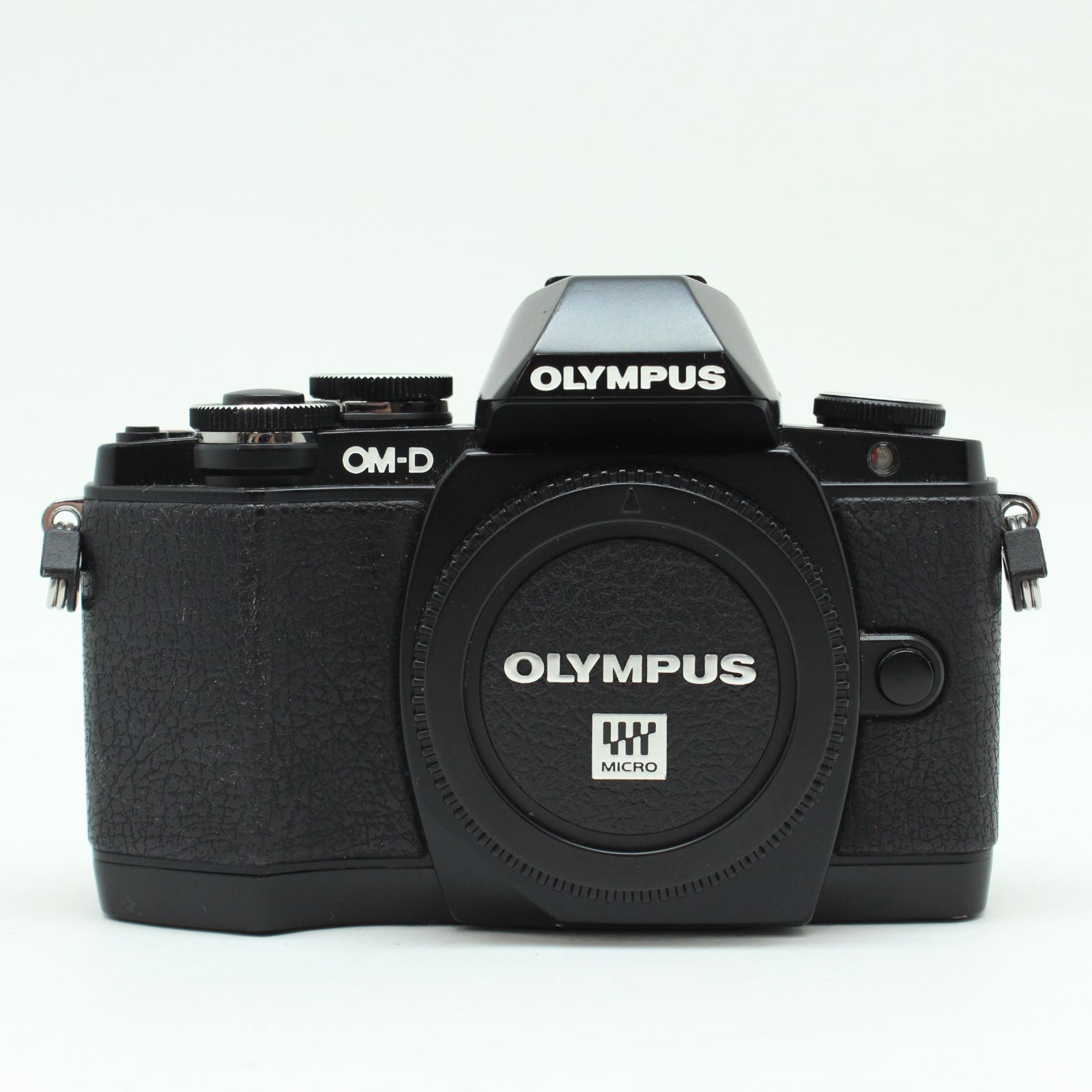 OLYMPUS OM-D E-M10