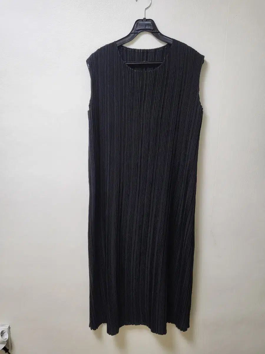 PLEATS ME ロング ONE PIECE Free!