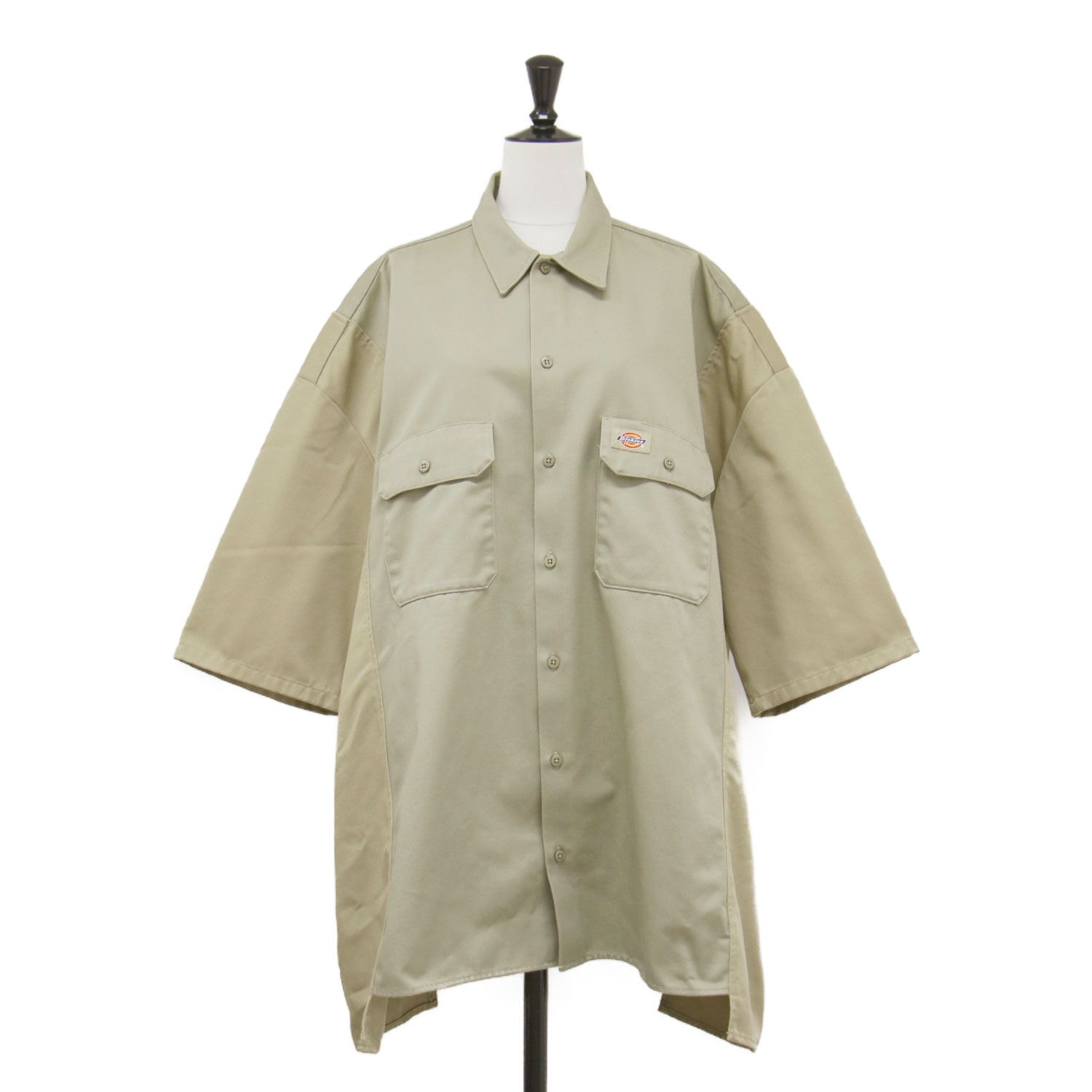 77circa ナナナナサーカ × Dickies シャツ ベージュ サイズ:L | リメイク シャツ | 半袖 オーバーサイズ ロゴ 刺繍 コットン | トップス カジュアルシャツ コラボ【レディース】【中古】