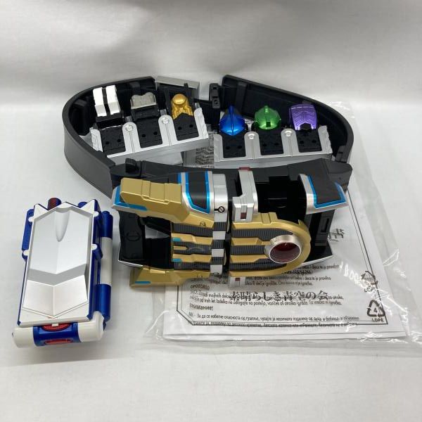 【中古】バンダイ CSM イクサベルト＆イクサライザー 本体のみ 仮面ライダーキバ[97]