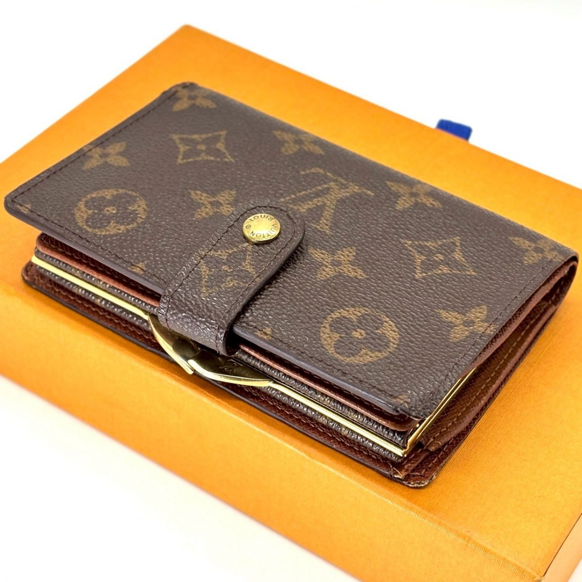 【品は細部に宿る】　LOUIS VUITTON　二つ折り財布 がま口 モノグラムヴィエノワ コンパクトウォレット　ブラウン