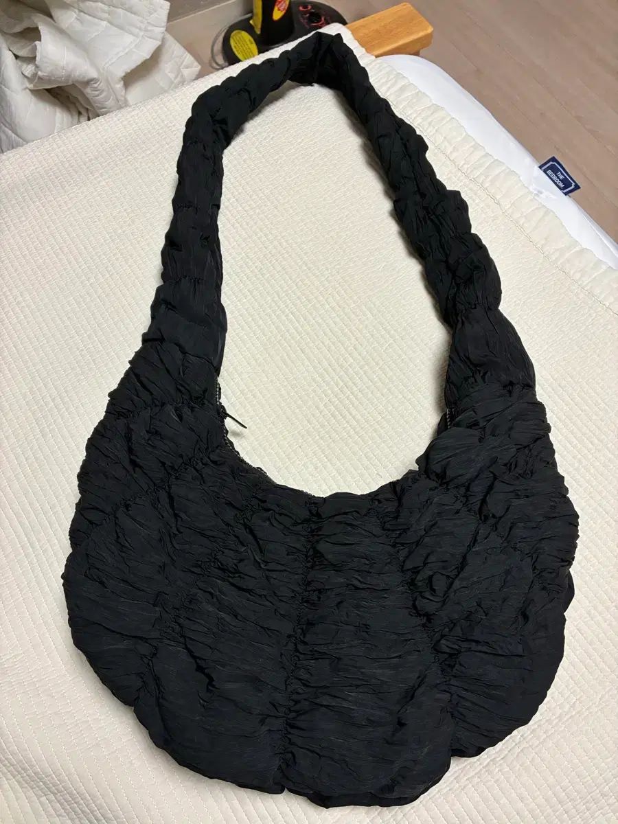 コス リーフ クロス ボディバッグ