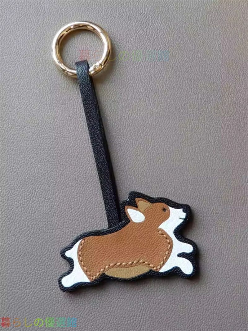 人気ギフト 犬モチーフ バッグチャーム キーホルダー 本革 レザー ハンドメイド 手作り ストラップ 可愛い アニマルチャーム プレゼント 記念日 お祝いギフト 誕生日 レディース メンズ SGP225 人気ギフト 犬モチーフ バッグチャーム キーホルダー 本革 レザー ハンドメイド 手作り ストラップ 可愛い アニマルチャーム プレゼント 記念日 お祝いギフト 誕生日 レディース メンズ SGP225