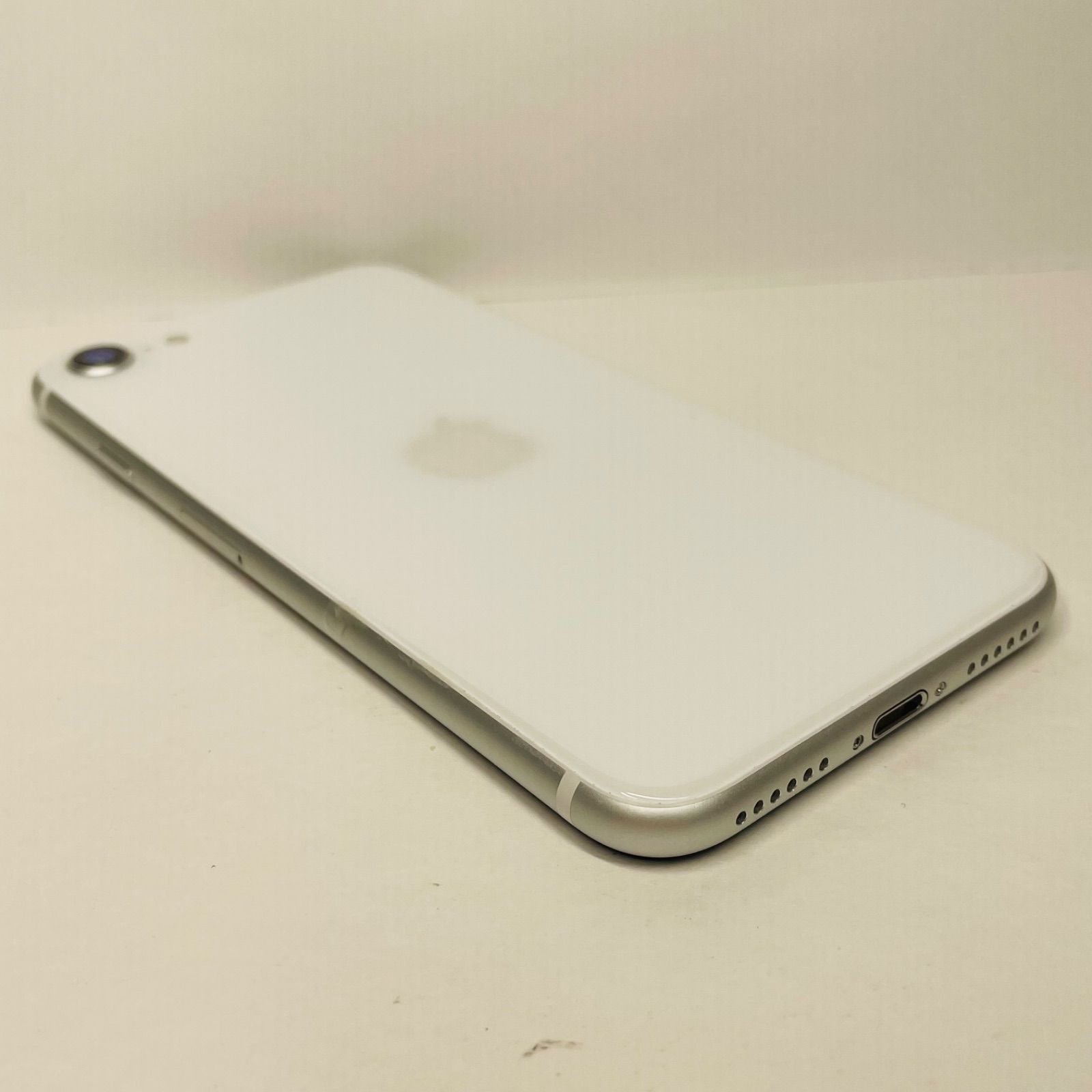 iPhone SE2 64GB SIMフリー 電池96% ジャンク - メルカリ
