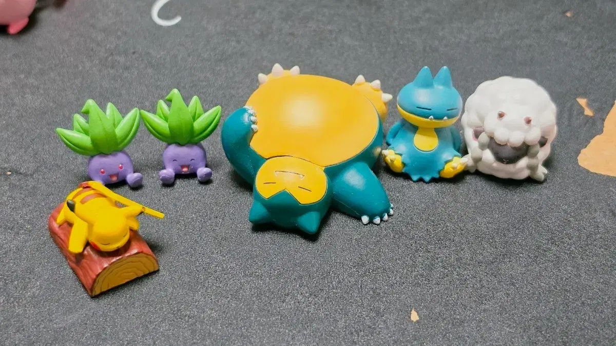 ポケモン みんなのカビゴン フィギュア ポケットモンスター カビゴン 