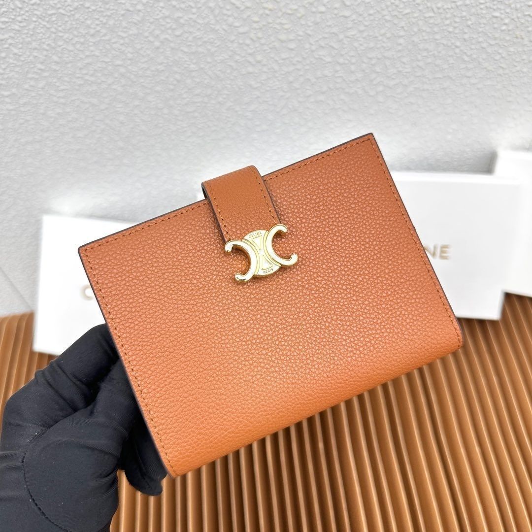 新型 激レア CELINE セリーヌ ウォレット 折り財布 小銭入れ