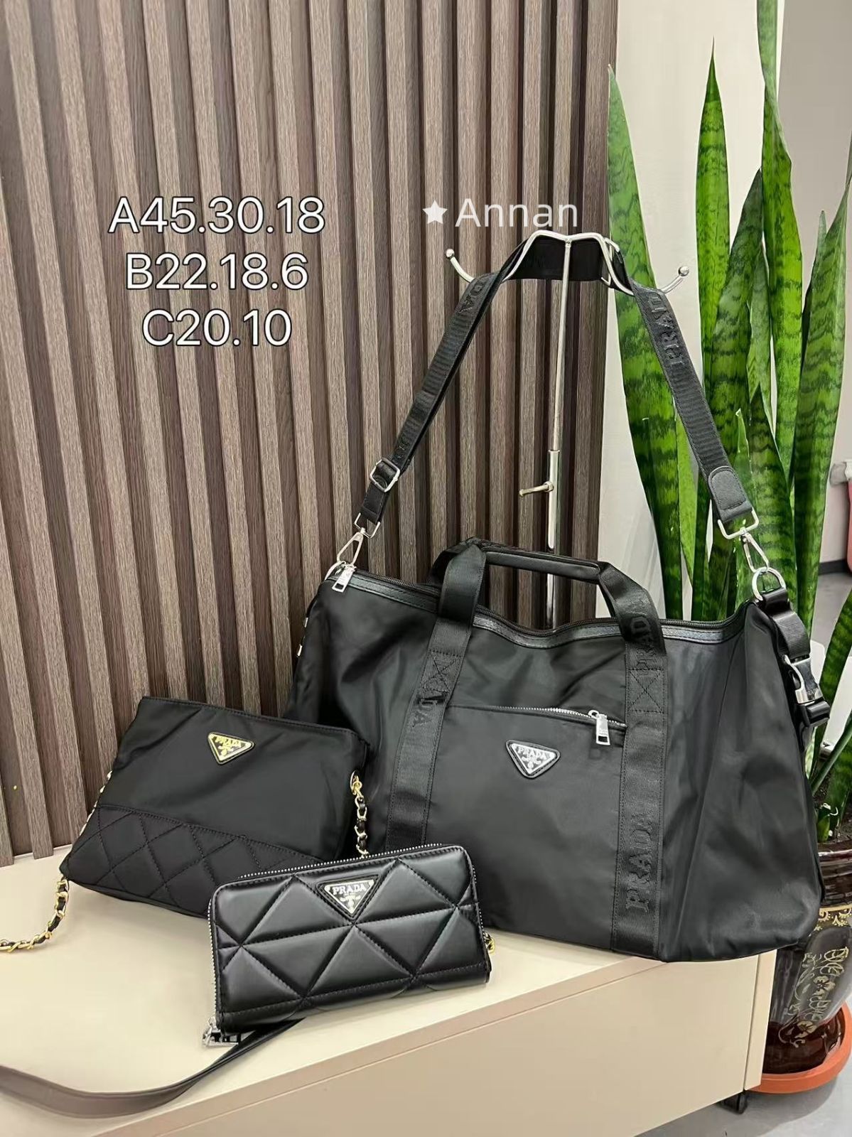 激レア 最終値下げ プラダ PRADA トートバッグ ショルダーバッグ 財布 3点セット