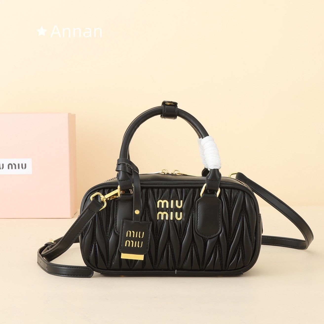 人気商品 レディース MIUMIUミュウミュウ ハンドバッグ