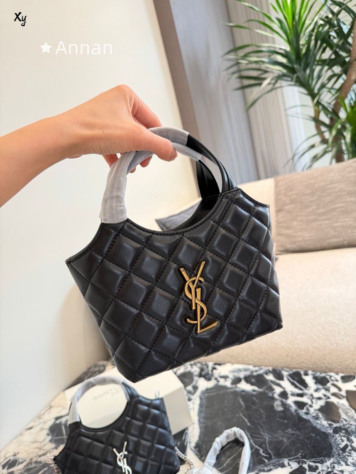 人気 極美品 送料込☆ 良品 レディース YSL Yves Saint Laurent イヴサンローラン トートバッグ