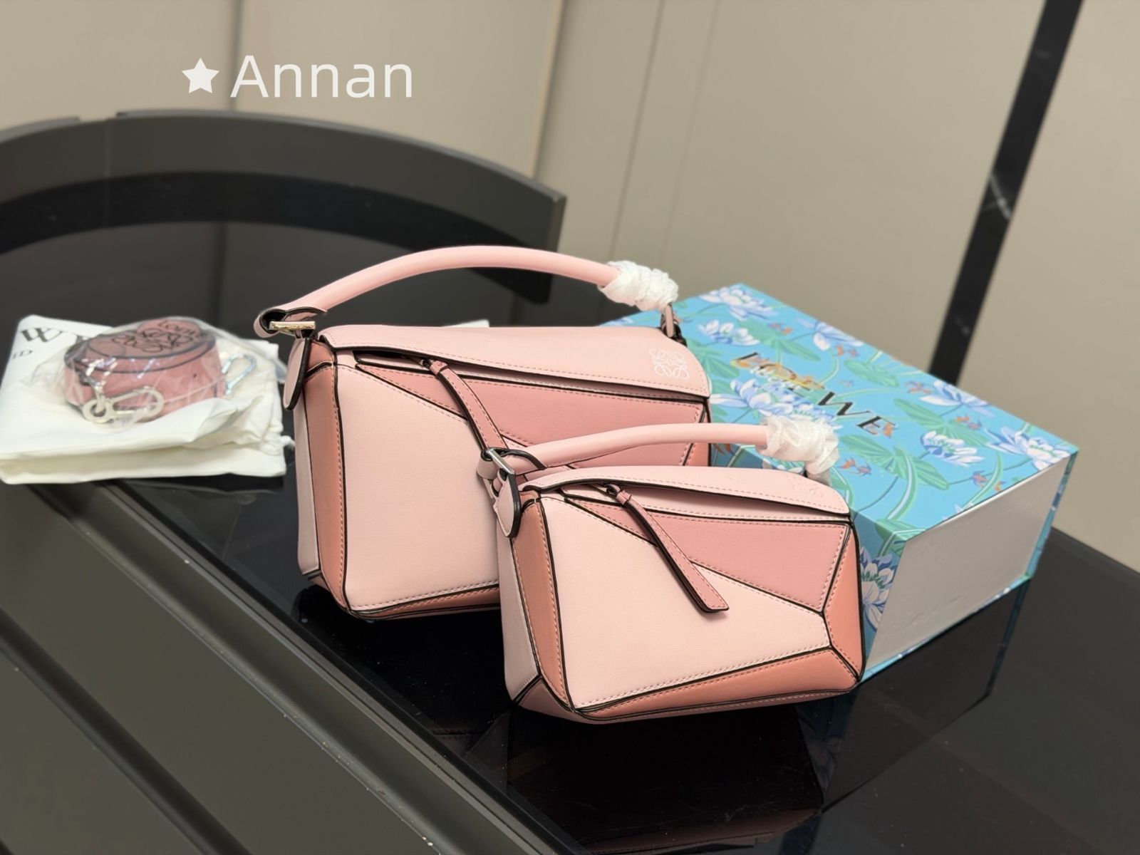 超美品 限定品超美品超美品レディース LOEWE　ロエベ ショルダーバッグ