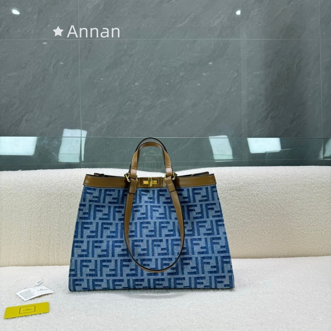 人気 超美品 送料込☆ 良品 レディース FENDI フェンディ ハンドバッグ