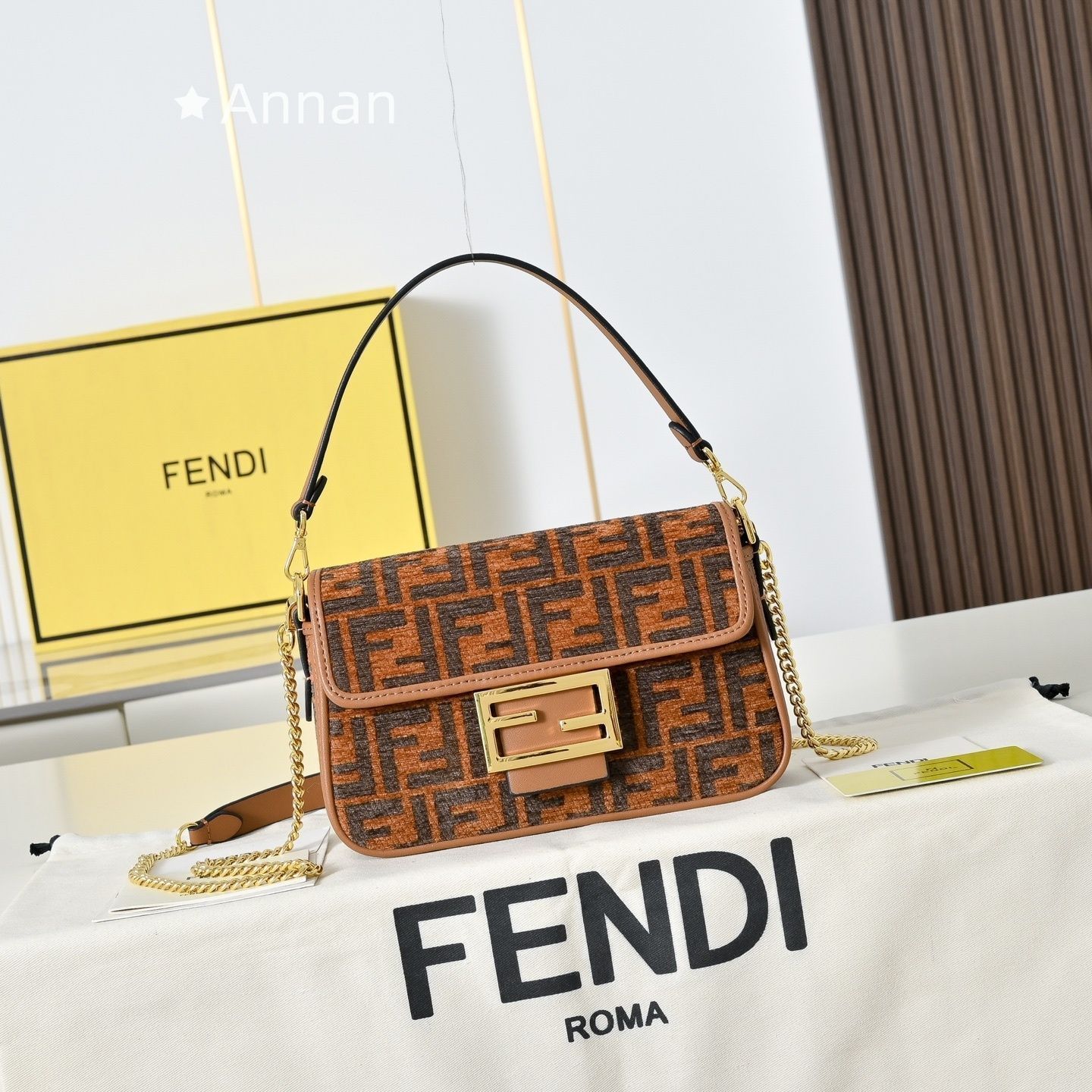送料込☆送料込☆ レディース FENDI フェンディ ショルダーバッグ