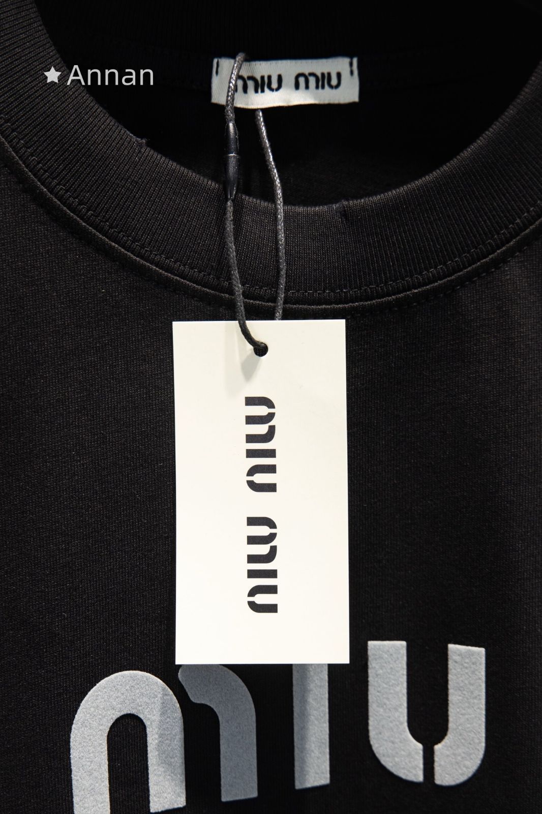 限定】送料無料 MIUMIU ミュウミュウ Tシャツ 半袖 夏服 トップス 男女